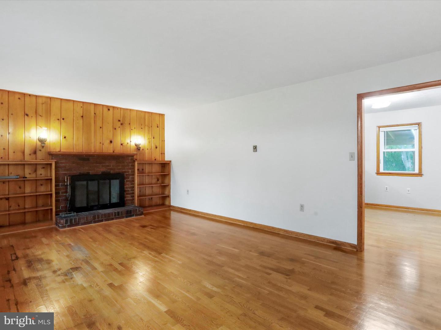 233 MOLDEN DR, WINCHESTER, Virginia 22601, 3 Bedrooms Bedrooms, ,1 BathroomBathrooms,Residential,For sale,233 MOLDEN DR,VAWI2007672 MLS # VAWI2007672