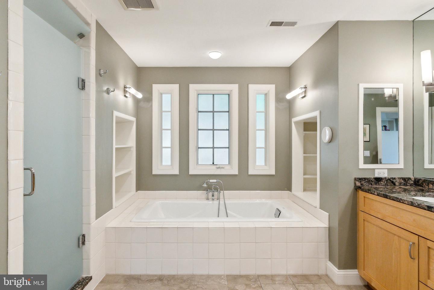 2915 38TH ST NW, WASHINGTON, District Of Columbia 20016, 4 Bedrooms Bedrooms, ,3 BathroomsBathrooms,Residential,For sale,2915 38TH ST NW,DCDC2200296 MLS # DCDC2200296