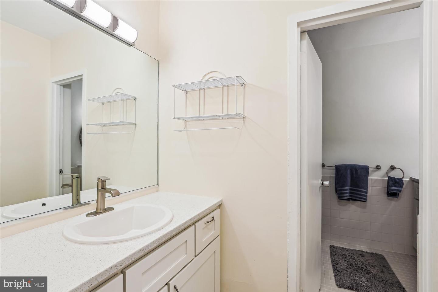 4100 CATHEDRAL AVE NW #818, WASHINGTON, District Of Columbia 20016, 3 Bedrooms Bedrooms, ,2 BathroomsBathrooms,Residential,For sale,4100 CATHEDRAL AVE NW #818,DCDC2200380 MLS # DCDC2200380