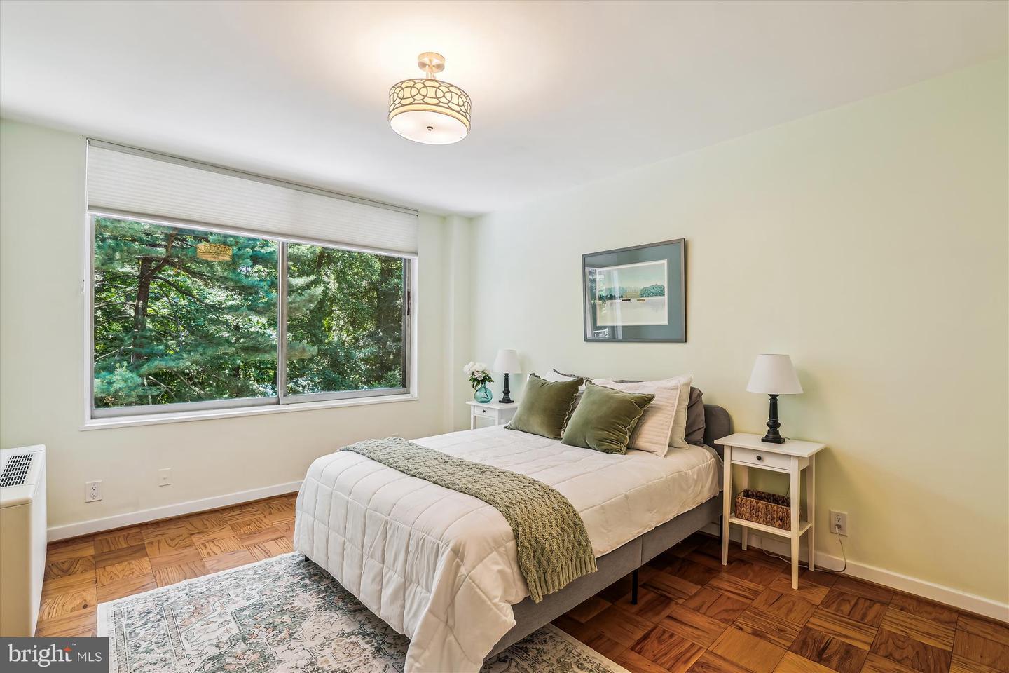 4100 CATHEDRAL AVE NW #818, WASHINGTON, District Of Columbia 20016, 3 Bedrooms Bedrooms, ,2 BathroomsBathrooms,Residential,For sale,4100 CATHEDRAL AVE NW #818,DCDC2200380 MLS # DCDC2200380