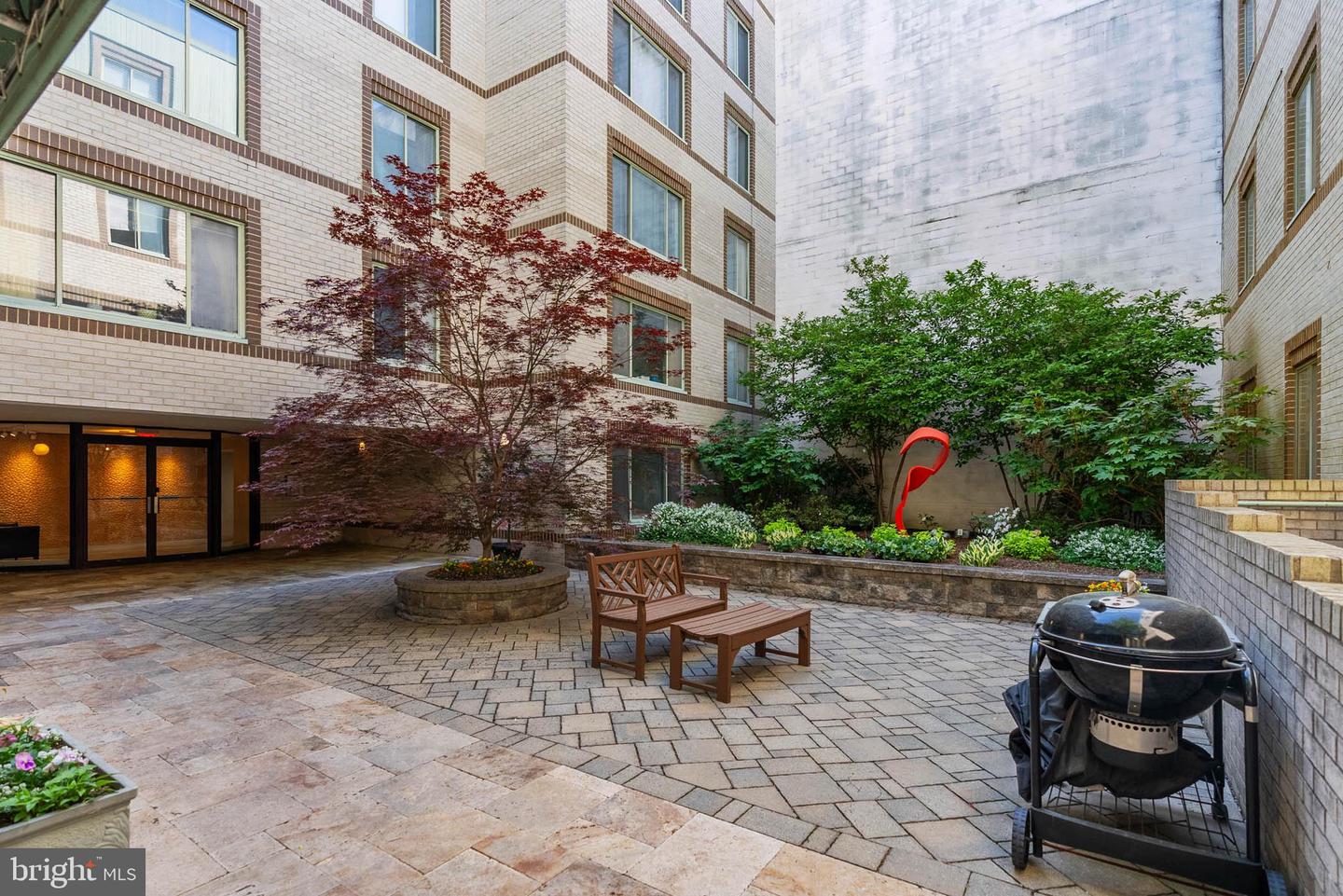2141 WISCONSIN AVE NW #103, WASHINGTON, District Of Columbia 20007, 1 Bedroom Bedrooms, ,1 BathroomBathrooms,Residential,For sale,2141 WISCONSIN AVE NW #103,DCDC2200384 MLS # DCDC2200384