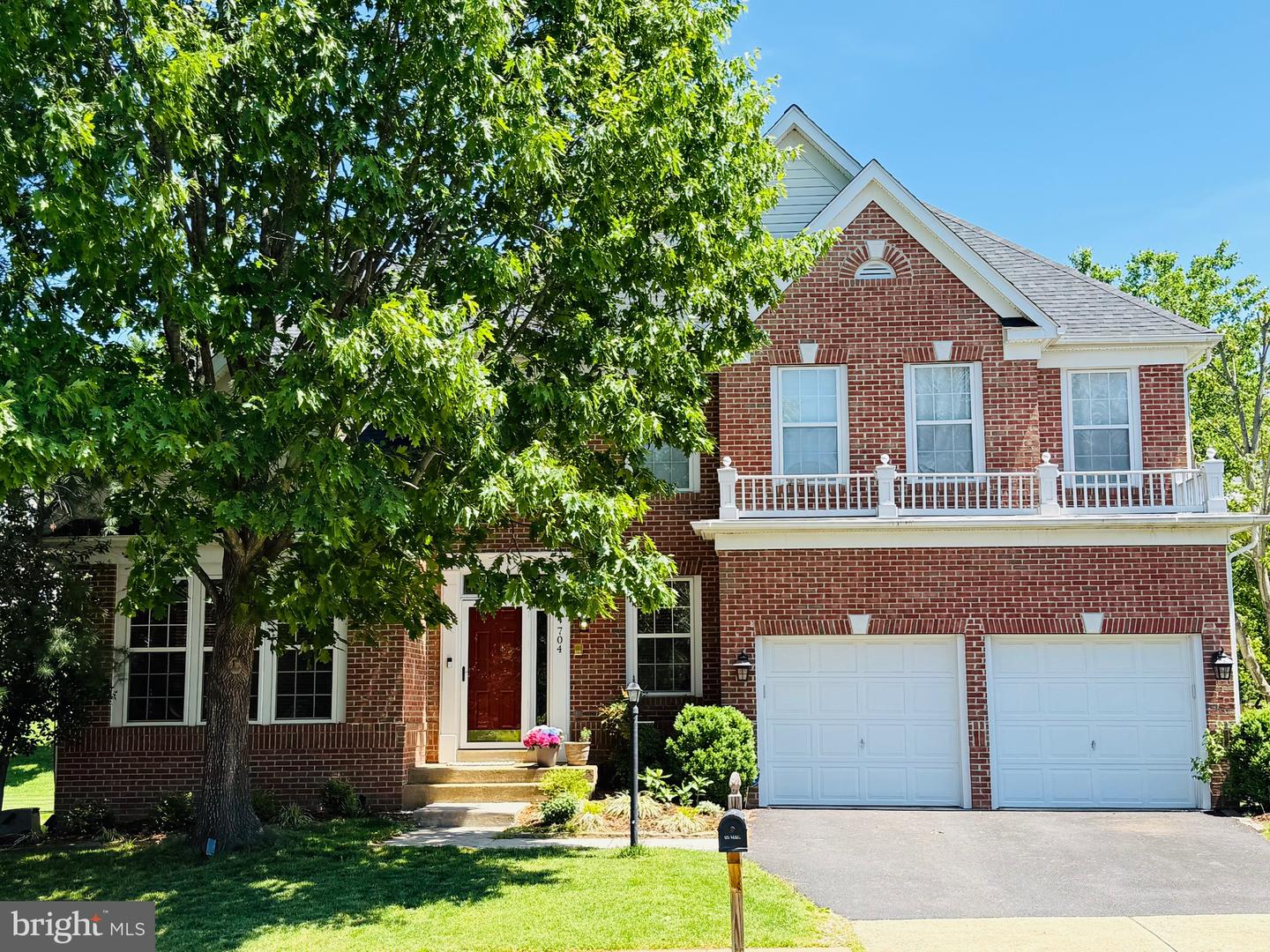 704 BONNIE RIDGE DR NE, LEESBURG, Virginia 20176, 5 Bedrooms Bedrooms, ,4 BathroomsBathrooms,Residential,For sale,704 BONNIE RIDGE DR NE,VALO2096342 MLS # VALO2096342