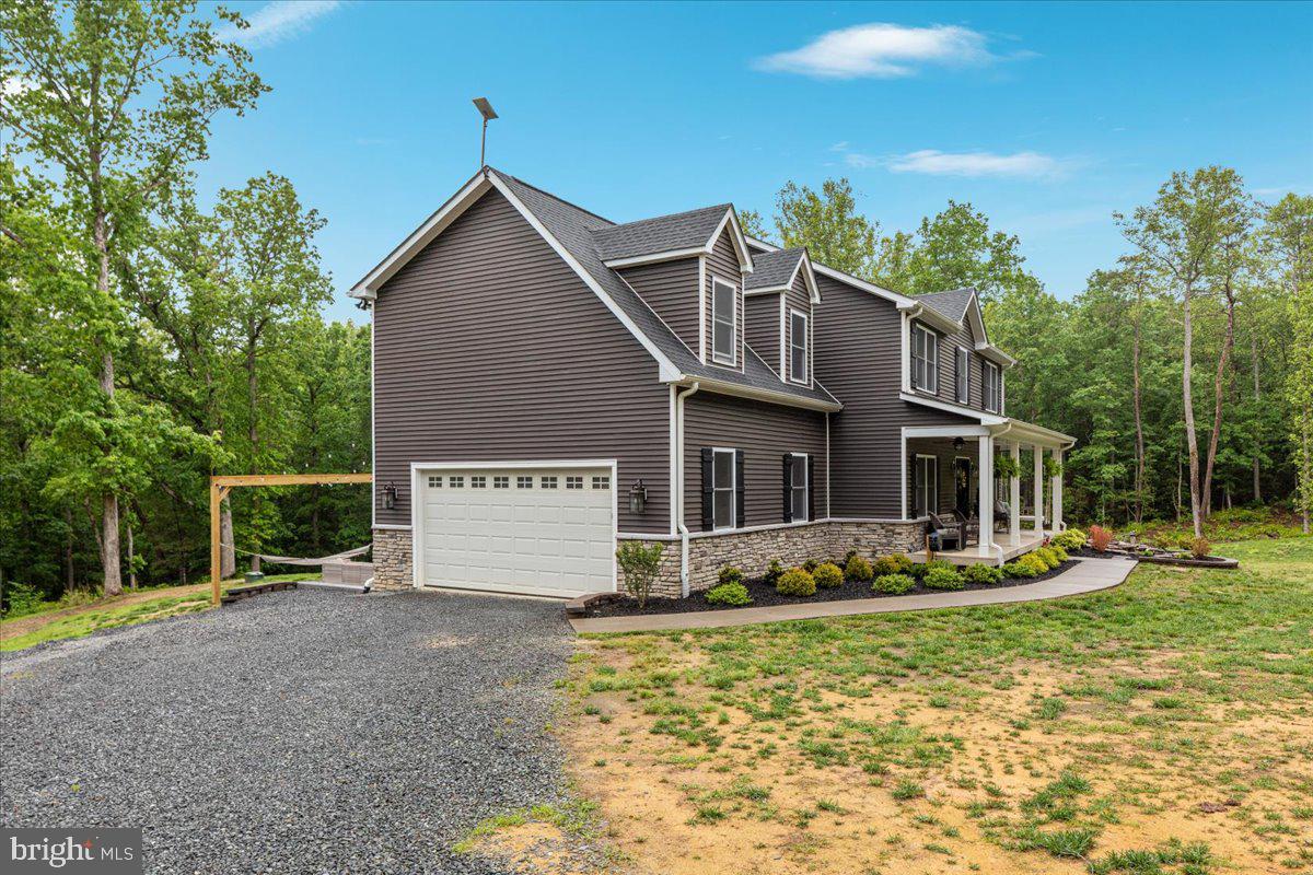 13600 SILLAMON RD, GOLDVEIN, Virginia 22720, 4 Bedrooms Bedrooms, ,2 BathroomsBathrooms,Residential,For sale,13600 SILLAMON RD,VAFQ2016632 MLS # VAFQ2016632