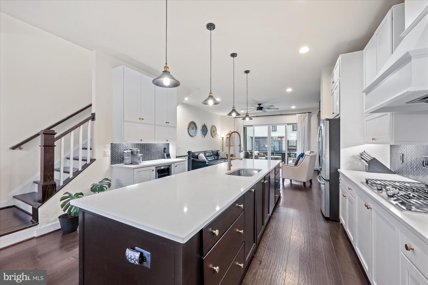 20383 CODMAN DR, ASHBURN, Virginia 20147, 4 Bedrooms Bedrooms, ,3 BathroomsBathrooms,Residential,For sale,20383 CODMAN DR,VALO2096398 MLS # VALO2096398
