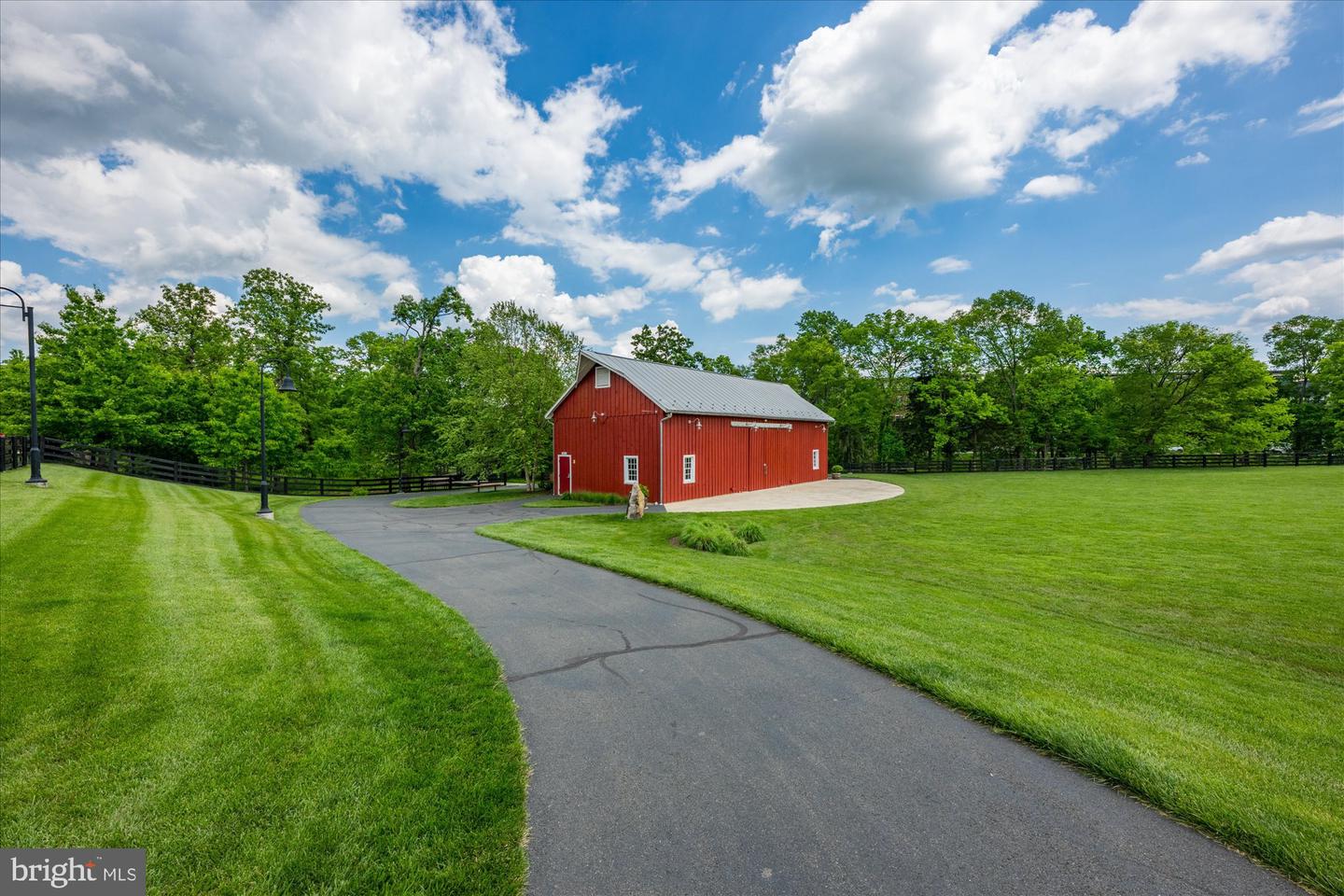 20383 CODMAN DR, ASHBURN, Virginia 20147, 4 Bedrooms Bedrooms, ,3 BathroomsBathrooms,Residential,For sale,20383 CODMAN DR,VALO2096398 MLS # VALO2096398