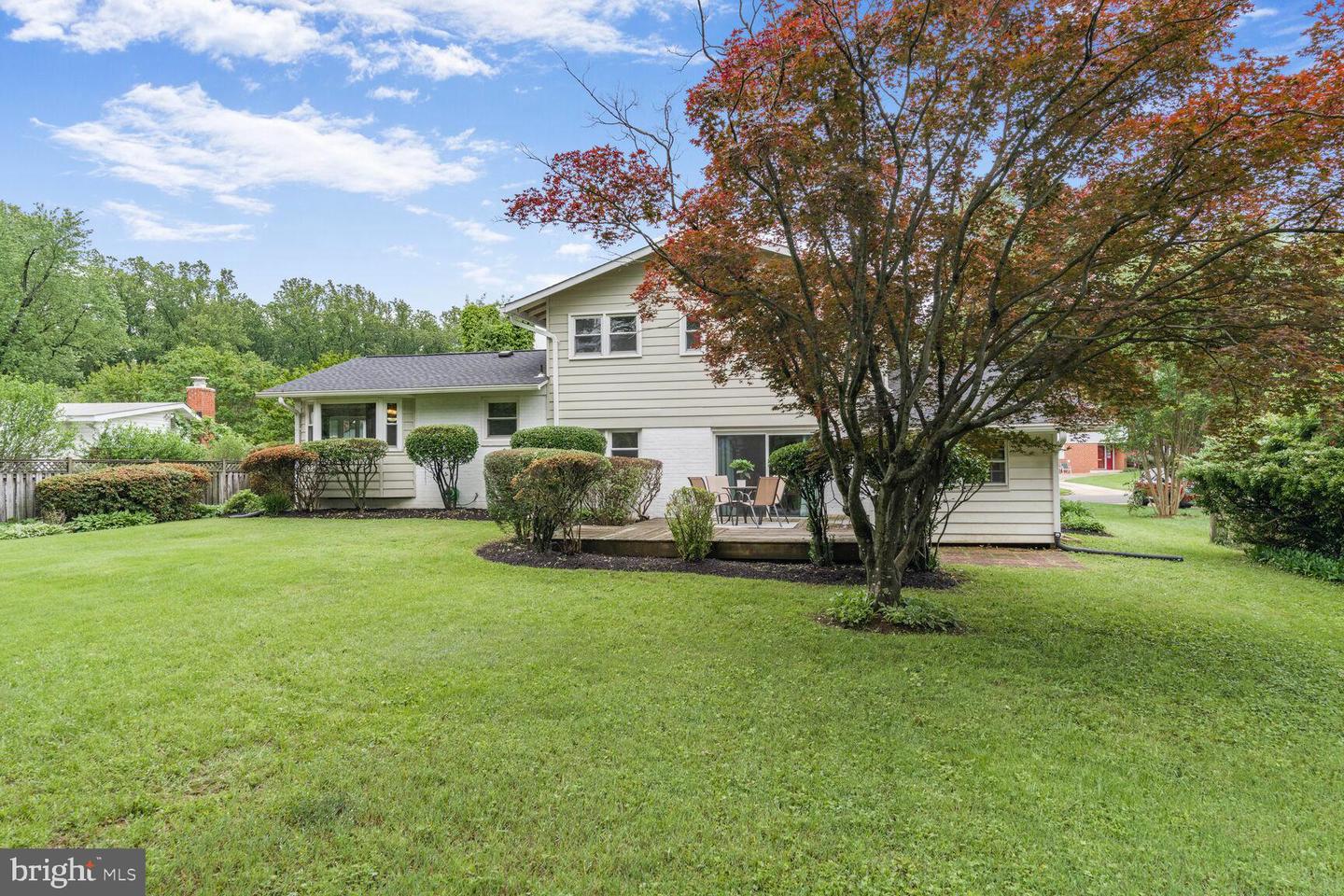 3702 FOREST GROVE DR, ANNANDALE, Virginia 22003, 5 Bedrooms Bedrooms, ,3 BathroomsBathrooms,Residential,For sale,3702 FOREST GROVE DR,VAFX2240920 MLS # VAFX2240920