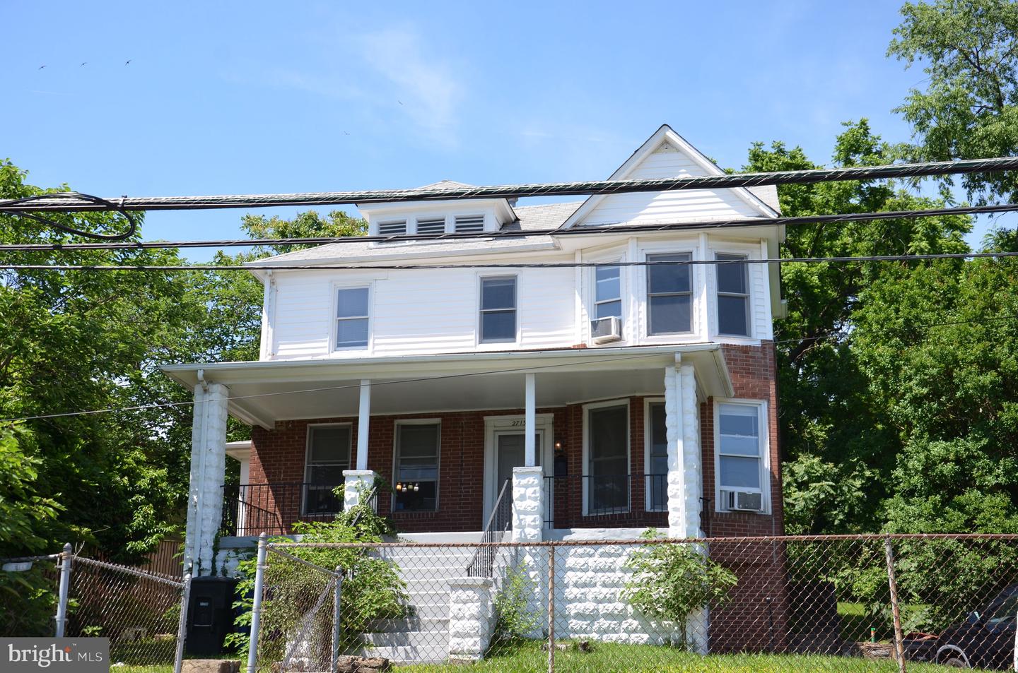 2713 24TH RD S #B, ARLINGTON, Virginia 22206, 5 Bedrooms Bedrooms, ,2 BathroomsBathrooms,Residential,For sale,2713 24TH RD S #B,VAAR2057526 MLS # VAAR2057526