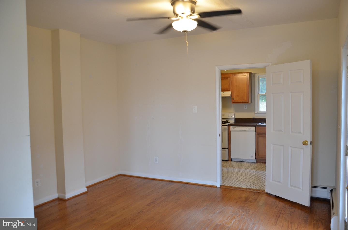 2713 24TH RD S #A & B, ARLINGTON, Virginia 22206, 5 Bedrooms Bedrooms, ,2 BathroomsBathrooms,Residential,For sale,2713 24TH RD S #A & B,VAAR2057526 MLS # VAAR2057526