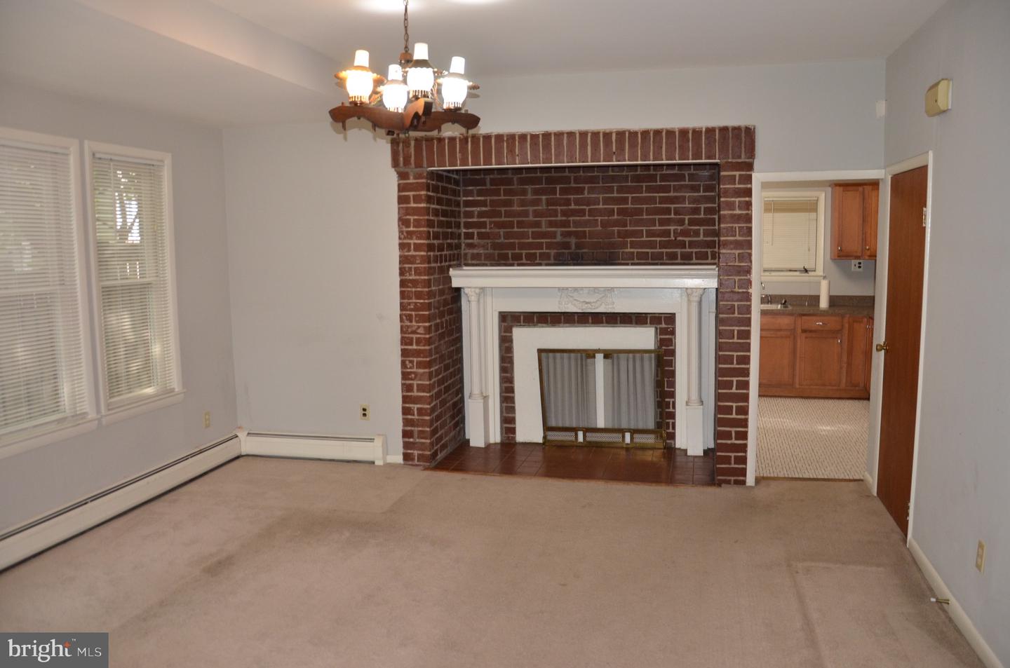 2713 24TH RD S #A & B, ARLINGTON, Virginia 22206, 5 Bedrooms Bedrooms, ,2 BathroomsBathrooms,Residential,For sale,2713 24TH RD S #A & B,VAAR2057526 MLS # VAAR2057526