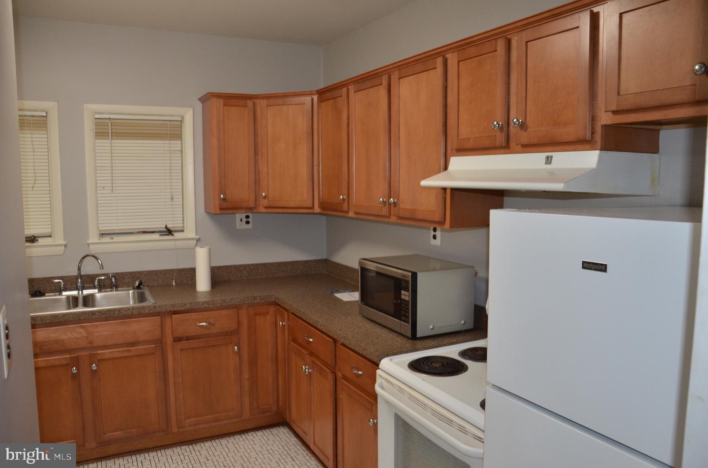 2713 24TH RD S #A & B, ARLINGTON, Virginia 22206, 5 Bedrooms Bedrooms, ,2 BathroomsBathrooms,Residential,For sale,2713 24TH RD S #A & B,VAAR2057526 MLS # VAAR2057526