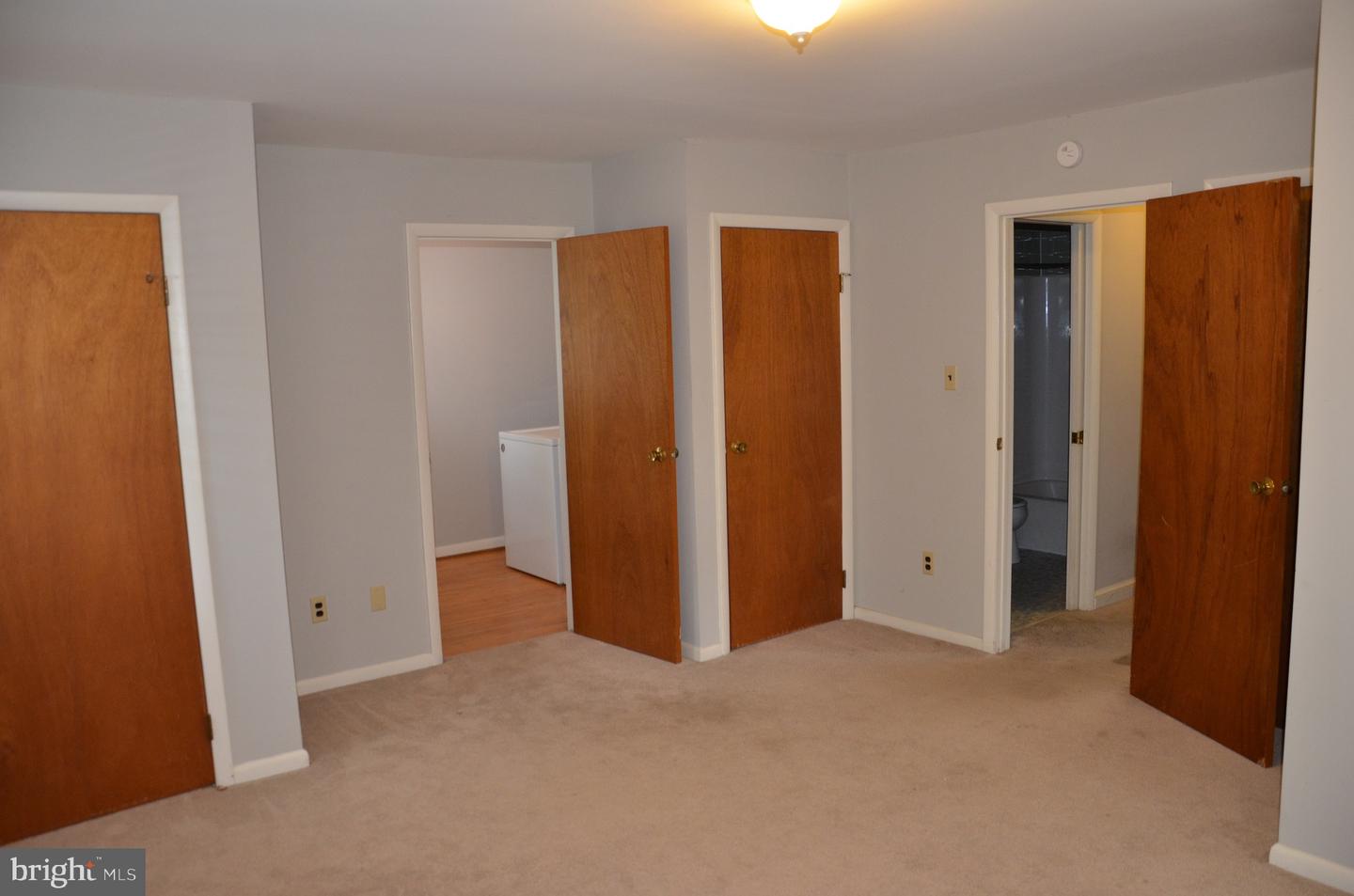 2713 24TH RD S #A & B, ARLINGTON, Virginia 22206, 5 Bedrooms Bedrooms, ,2 BathroomsBathrooms,Residential,For sale,2713 24TH RD S #A & B,VAAR2057526 MLS # VAAR2057526