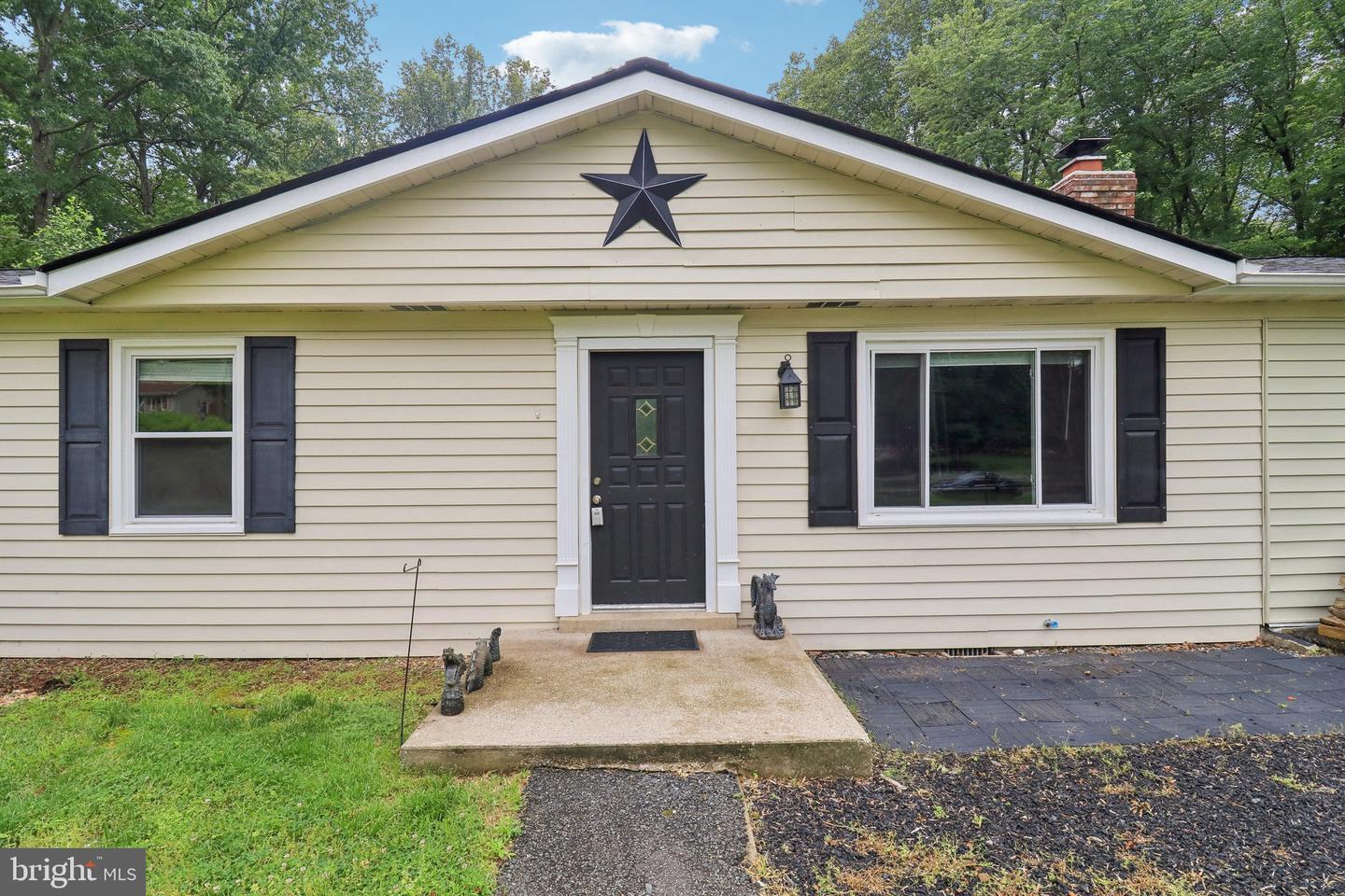 12 TURNER DR, STAFFORD, Virginia 22556, 3 Bedrooms Bedrooms, ,2 BathroomsBathrooms,Residential,For sale,12 TURNER DR,VAST2038878 MLS # VAST2038878