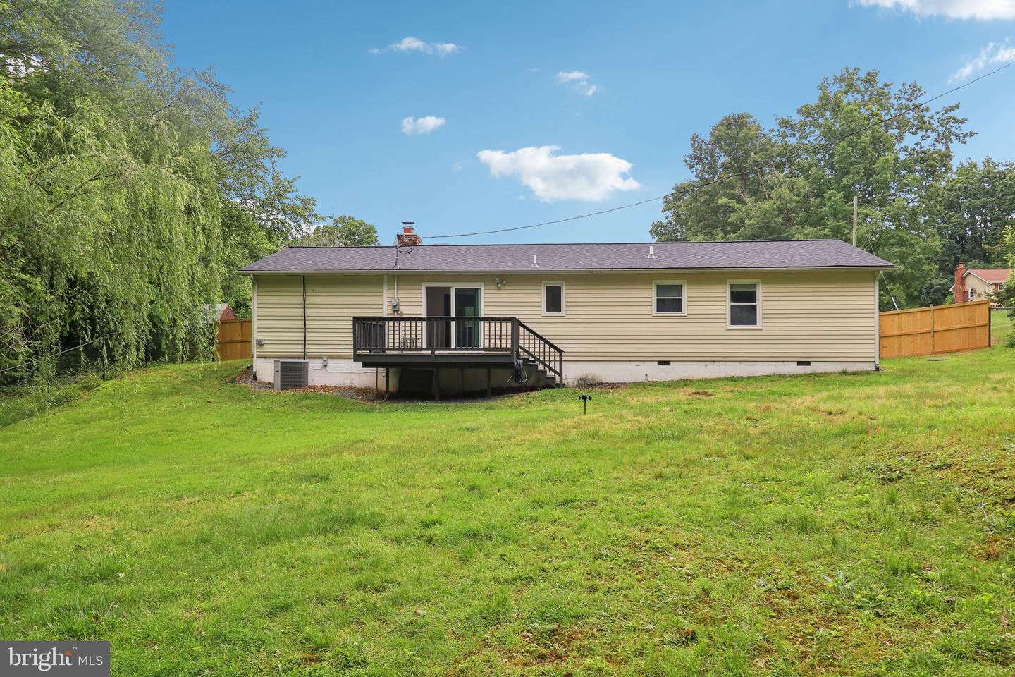 12 TURNER DR, STAFFORD, Virginia 22556, 3 Bedrooms Bedrooms, ,2 BathroomsBathrooms,Residential,For sale,12 TURNER DR,VAST2038878 MLS # VAST2038878