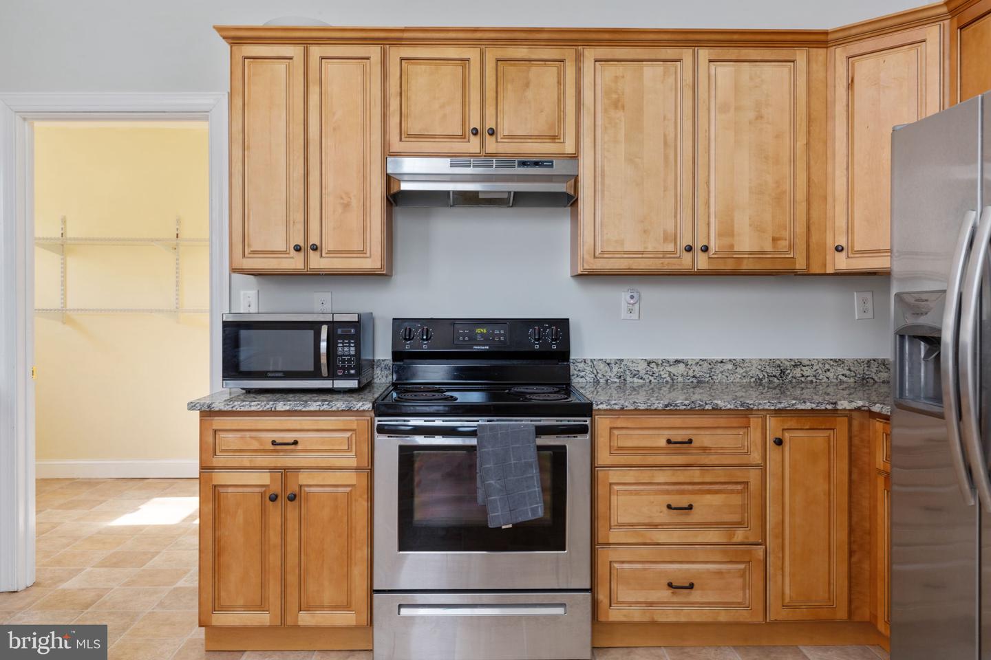 113 W MAIN ST, WAKEFIELD, Virginia 23888, 5 Bedrooms Bedrooms, ,3 BathroomsBathrooms,Residential,For sale,113 W MAIN ST,VASX2000032 MLS # VASX2000032