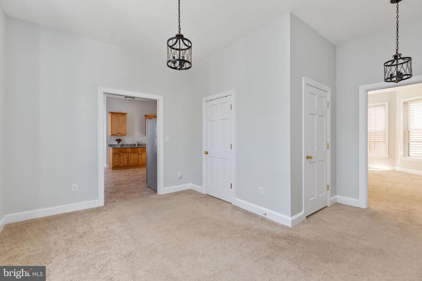 113 W MAIN ST, WAKEFIELD, Virginia 23888, 5 Bedrooms Bedrooms, ,3 BathroomsBathrooms,Residential,For sale,113 W MAIN ST,VASX2000032 MLS # VASX2000032