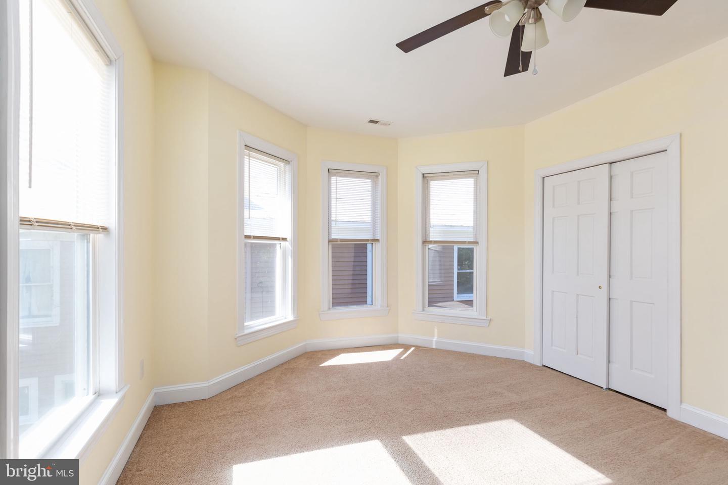 113 W MAIN ST, WAKEFIELD, Virginia 23888, 5 Bedrooms Bedrooms, ,3 BathroomsBathrooms,Residential,For sale,113 W MAIN ST,VASX2000032 MLS # VASX2000032