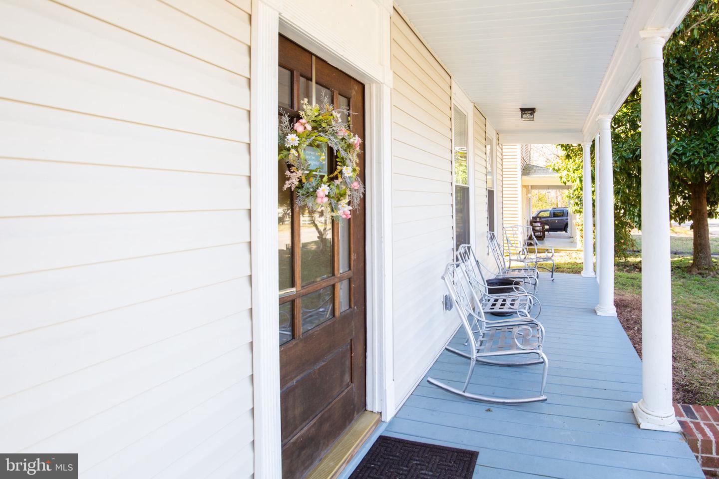 113 W MAIN ST, WAKEFIELD, Virginia 23888, 5 Bedrooms Bedrooms, ,3 BathroomsBathrooms,Residential,For sale,113 W MAIN ST,VASX2000032 MLS # VASX2000032