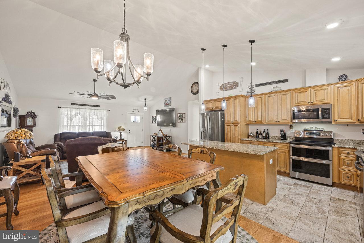 53 ARTHUR LN, LURAY, Virginia 22835, 3 Bedrooms Bedrooms, ,2 BathroomsBathrooms,Residential,For sale,53 ARTHUR LN,VAPA2004920 MLS # VAPA2004920