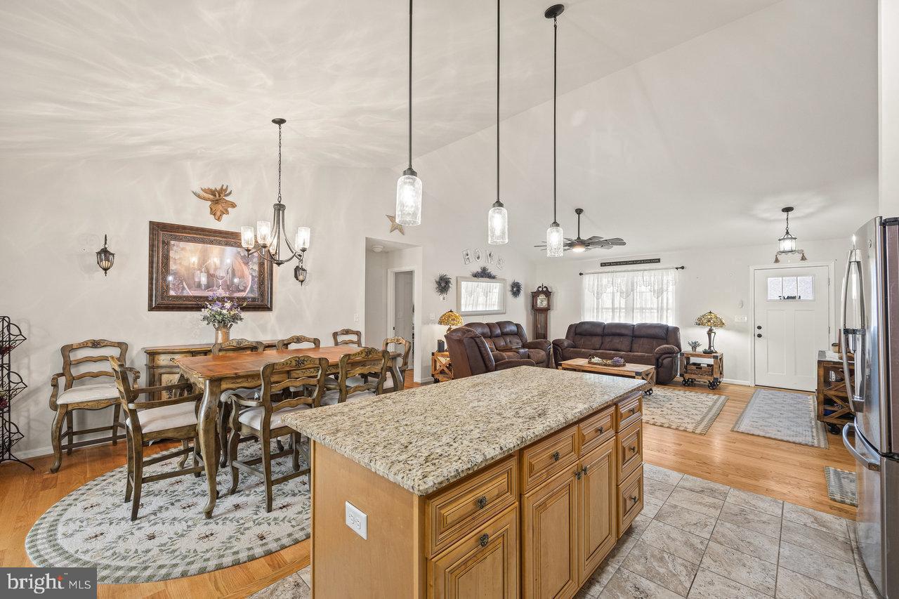 53 ARTHUR LN, LURAY, Virginia 22835, 3 Bedrooms Bedrooms, ,2 BathroomsBathrooms,Residential,For sale,53 ARTHUR LN,VAPA2004920 MLS # VAPA2004920