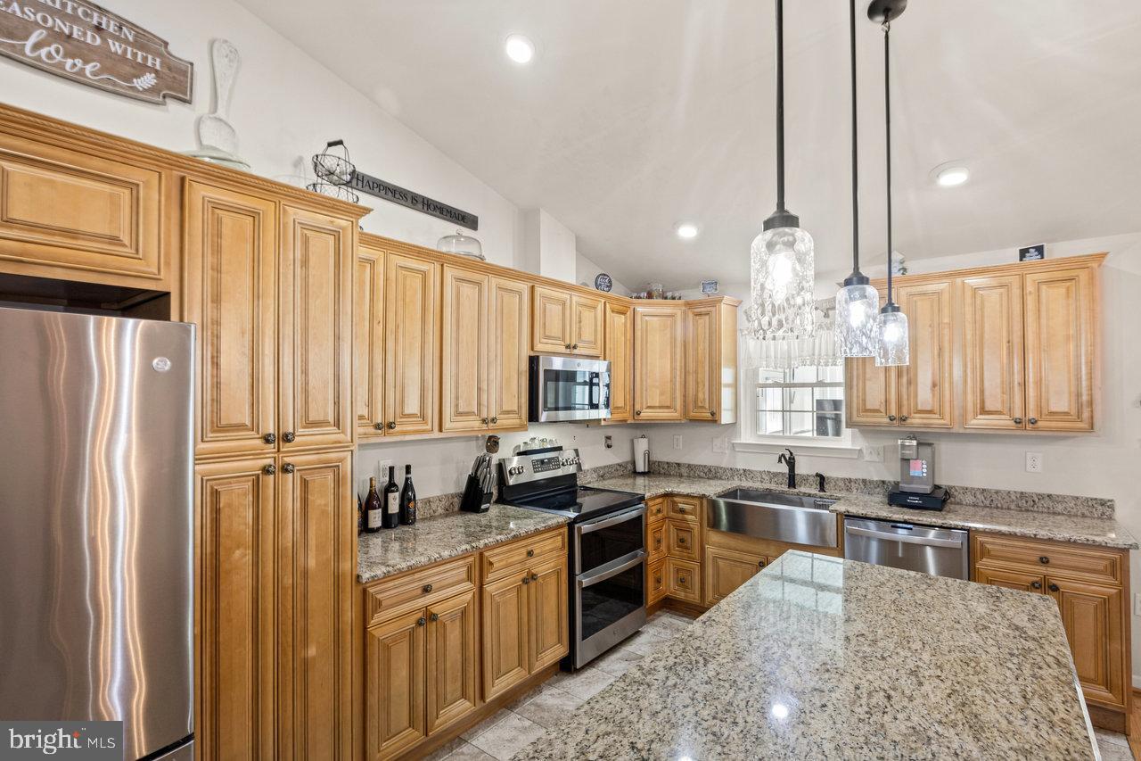 53 ARTHUR LN, LURAY, Virginia 22835, 3 Bedrooms Bedrooms, ,2 BathroomsBathrooms,Residential,For sale,53 ARTHUR LN,VAPA2004920 MLS # VAPA2004920
