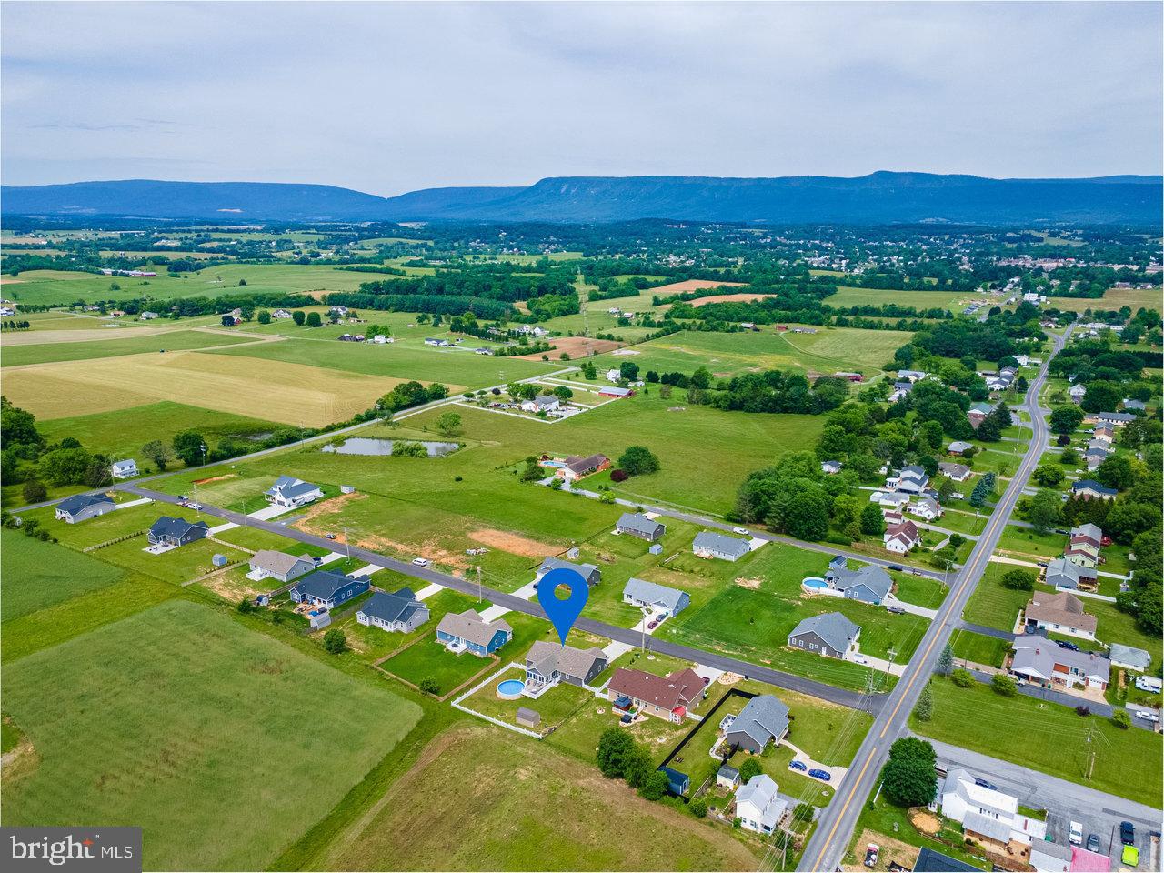 53 ARTHUR LN, LURAY, Virginia 22835, 3 Bedrooms Bedrooms, ,2 BathroomsBathrooms,Residential,For sale,53 ARTHUR LN,VAPA2004920 MLS # VAPA2004920