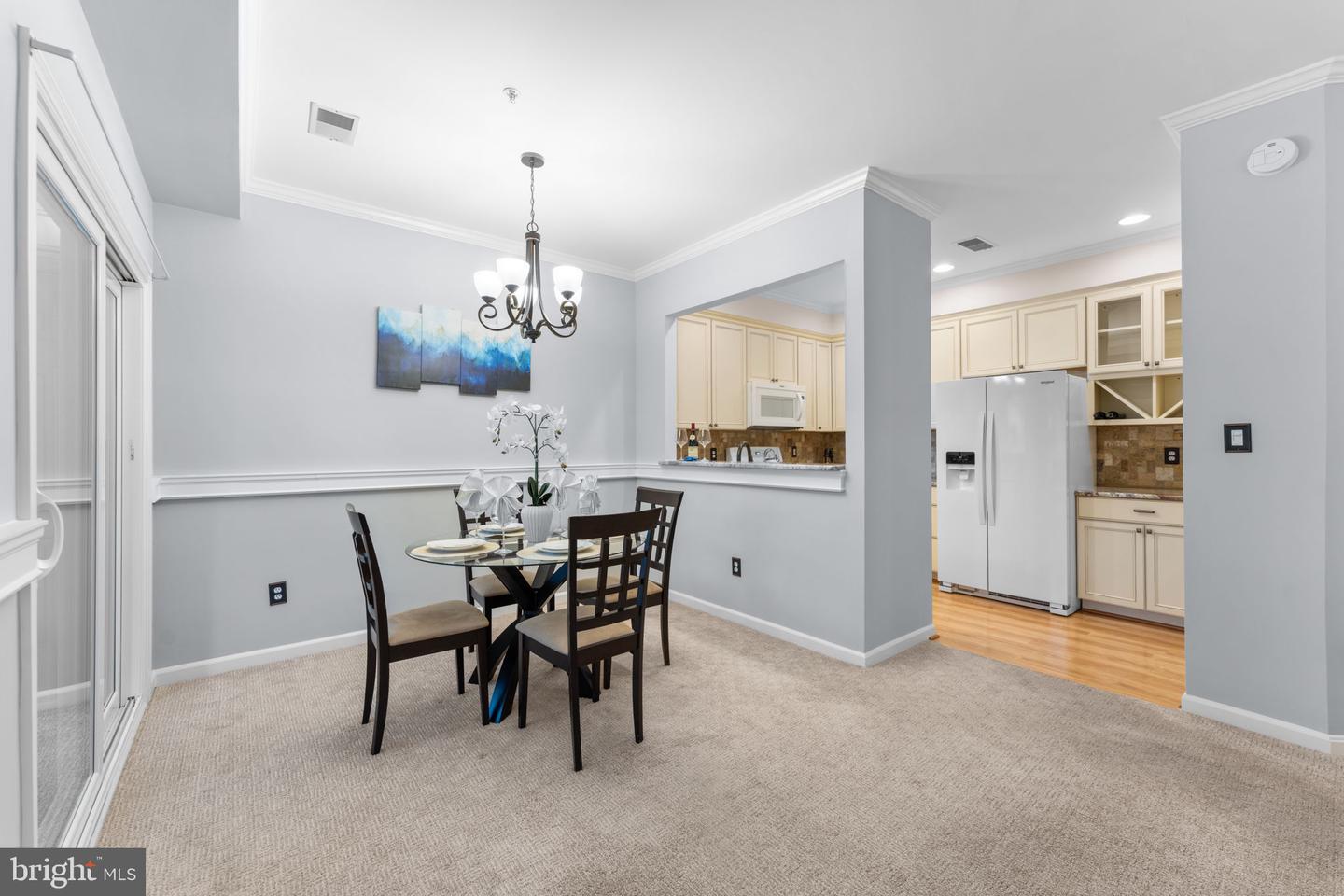 4669 LAWTON WAY #104, ALEXANDRIA, Virginia 22311, 2 Bedrooms Bedrooms, ,2 BathroomsBathrooms,Residential,For sale,4669 LAWTON WAY #104,VAAX2045564 MLS # VAAX2045564