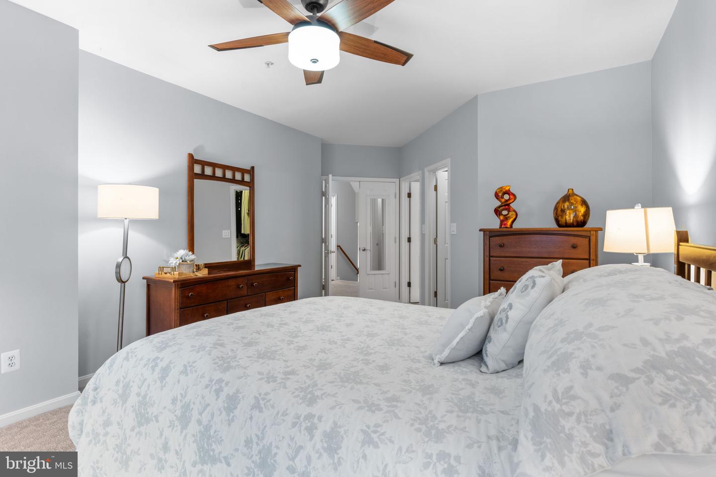 4669 LAWTON WAY #104, ALEXANDRIA, Virginia 22311, 2 Bedrooms Bedrooms, ,2 BathroomsBathrooms,Residential,For sale,4669 LAWTON WAY #104,VAAX2045564 MLS # VAAX2045564