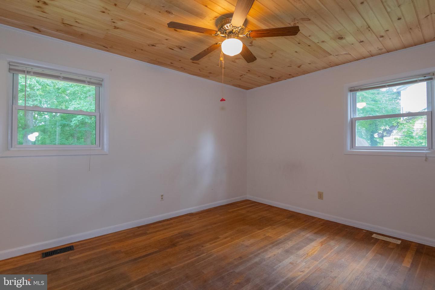 22 MEADOW CREEK DR, NEWPORT NEWS, Virginia 23608, 3 Bedrooms Bedrooms, ,2 BathroomsBathrooms,Residential,For sale,22 MEADOW CREEK DR,VANN2000100 MLS # VANN2000100