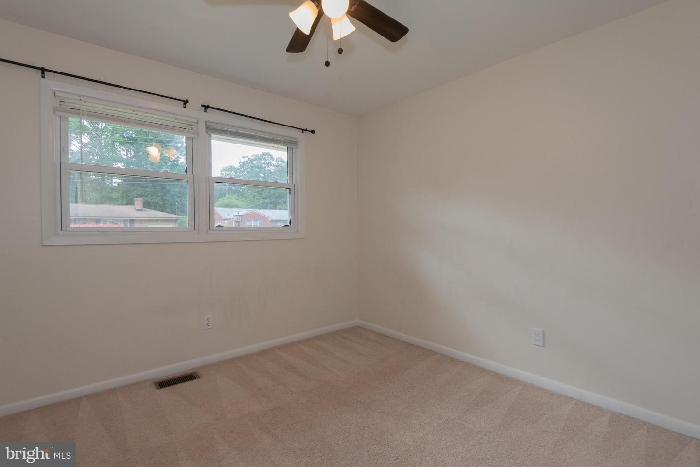 22 MEADOW CREEK DR, NEWPORT NEWS, Virginia 23608, 3 Bedrooms Bedrooms, ,2 BathroomsBathrooms,Residential,For sale,22 MEADOW CREEK DR,VANN2000100 MLS # VANN2000100