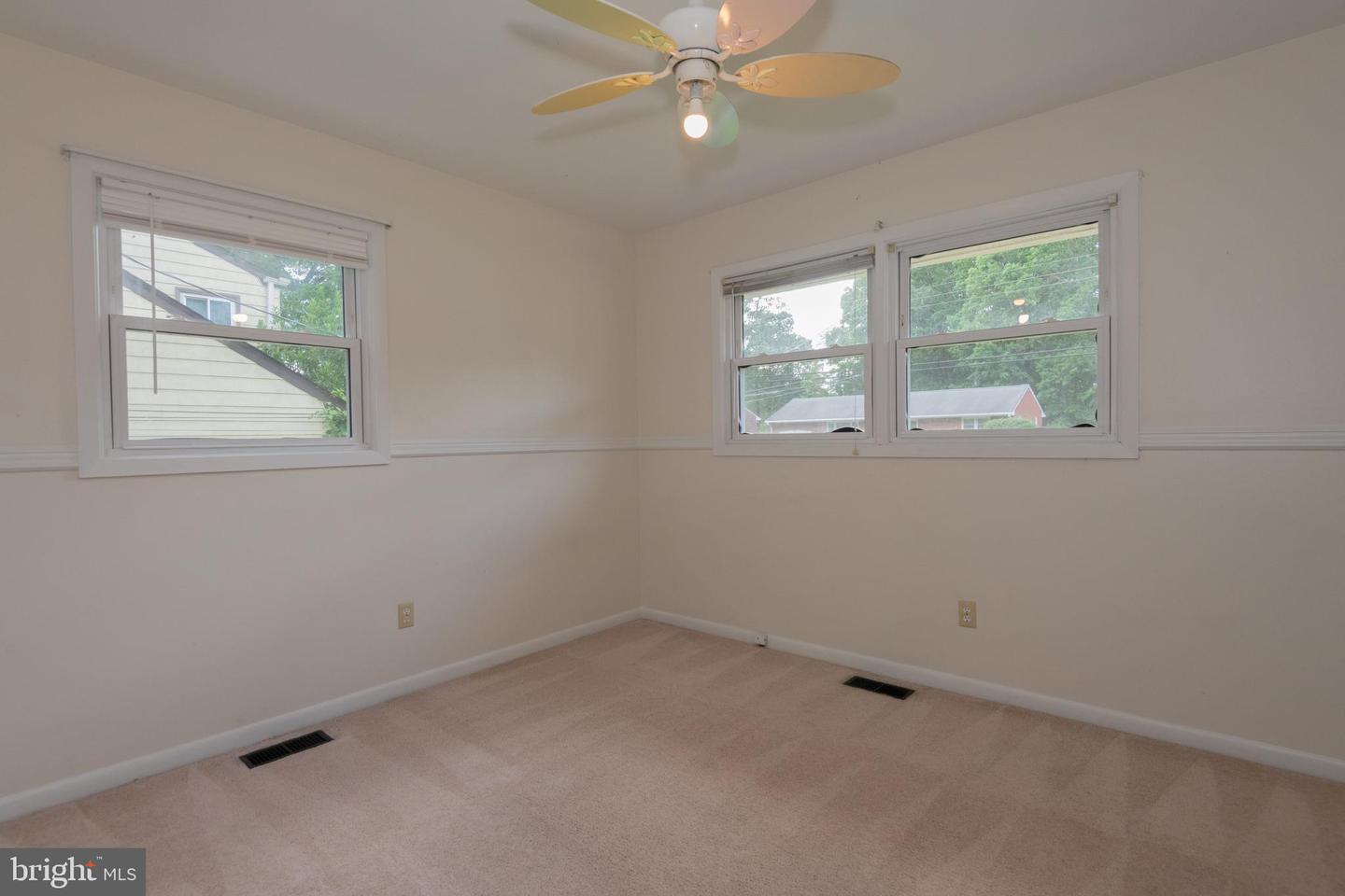 22 MEADOW CREEK DR, NEWPORT NEWS, Virginia 23608, 3 Bedrooms Bedrooms, ,2 BathroomsBathrooms,Residential,For sale,22 MEADOW CREEK DR,VANN2000100 MLS # VANN2000100