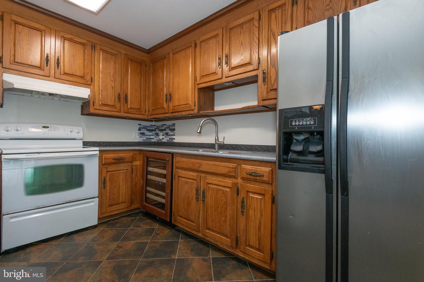 22 MEADOW CREEK DR, NEWPORT NEWS, Virginia 23608, 3 Bedrooms Bedrooms, ,2 BathroomsBathrooms,Residential,For sale,22 MEADOW CREEK DR,VANN2000100 MLS # VANN2000100
