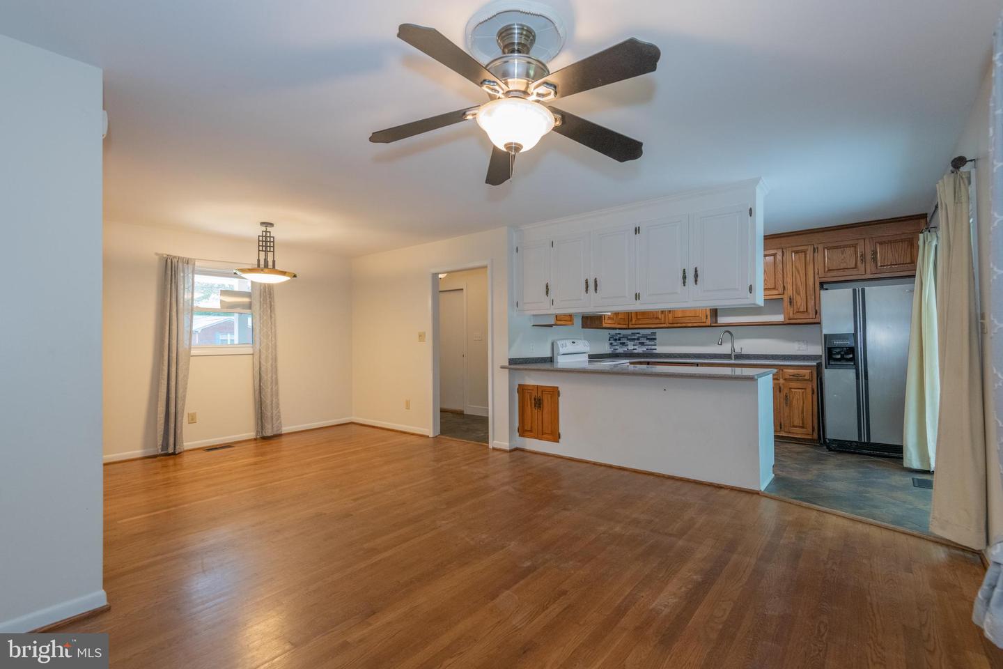 22 MEADOW CREEK DR, NEWPORT NEWS, Virginia 23608, 3 Bedrooms Bedrooms, ,2 BathroomsBathrooms,Residential,For sale,22 MEADOW CREEK DR,VANN2000100 MLS # VANN2000100