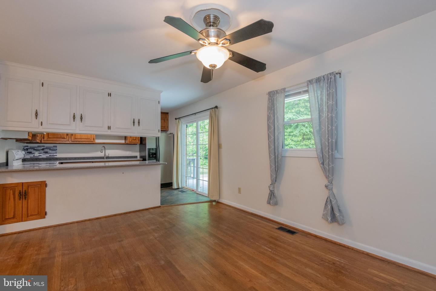 22 MEADOW CREEK DR, NEWPORT NEWS, Virginia 23608, 3 Bedrooms Bedrooms, ,2 BathroomsBathrooms,Residential,For sale,22 MEADOW CREEK DR,VANN2000100 MLS # VANN2000100