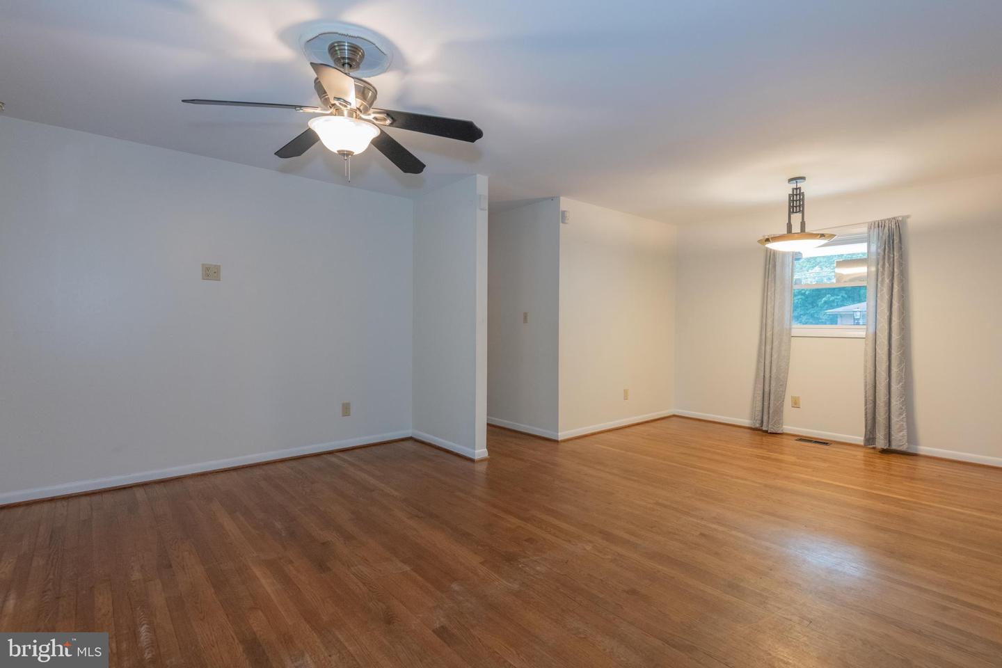 22 MEADOW CREEK DR, NEWPORT NEWS, Virginia 23608, 3 Bedrooms Bedrooms, ,2 BathroomsBathrooms,Residential,For sale,22 MEADOW CREEK DR,VANN2000100 MLS # VANN2000100