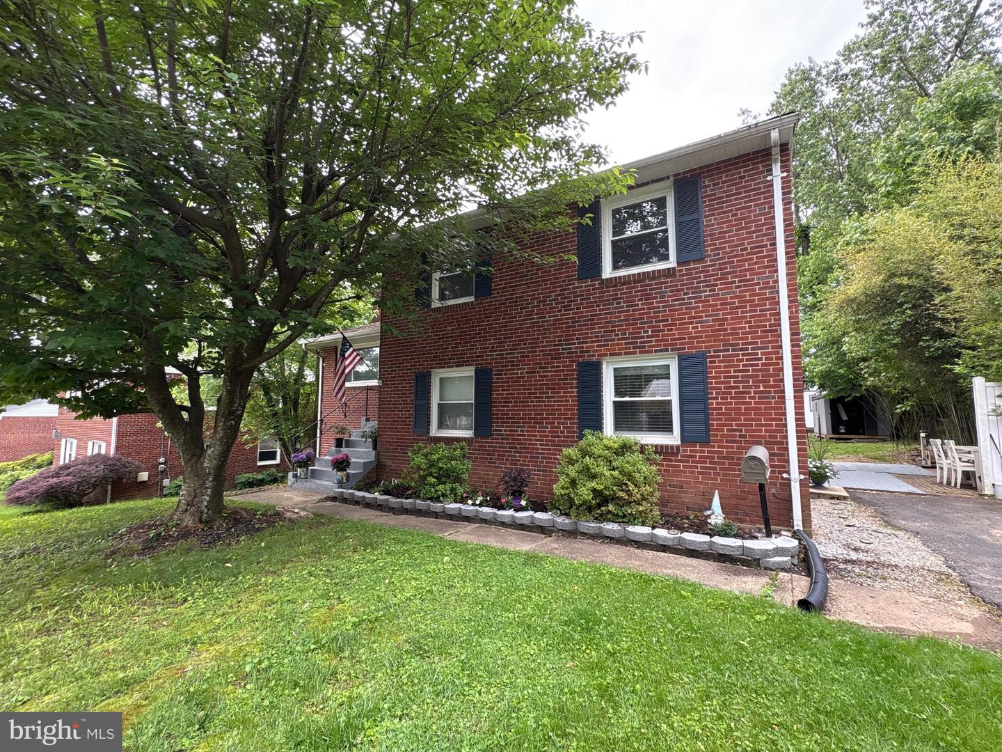 10317 BEAUMONT ST, FAIRFAX, Virginia 22030, 3 Bedrooms Bedrooms, ,2 BathroomsBathrooms,Residential,For sale,10317 BEAUMONT ST,VAFC2006350 MLS # VAFC2006350