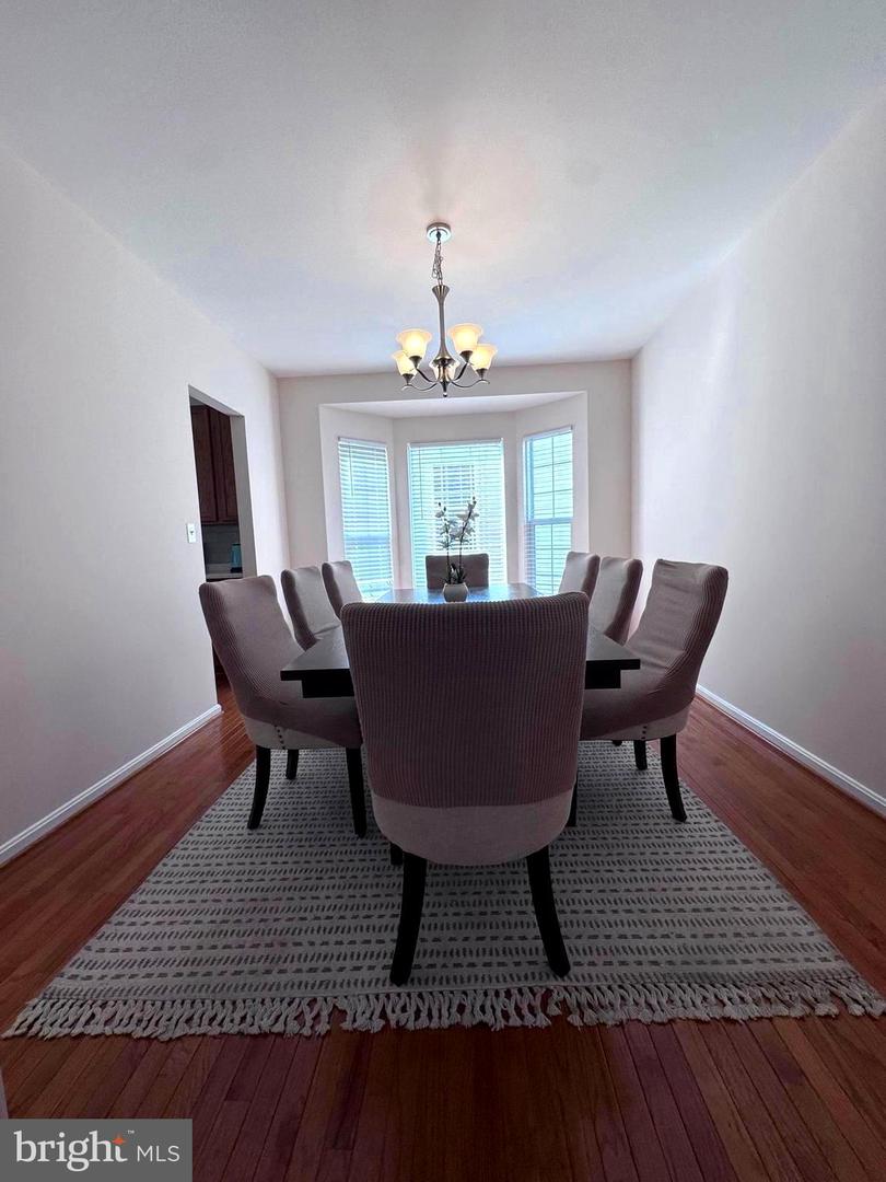 43103 LAKE RIDGE PL, LEESBURG, Virginia 20176, 4 Bedrooms Bedrooms, ,3 BathroomsBathrooms,Residential,For sale,43103 LAKE RIDGE PL,VALO2097402 MLS # VALO2097402