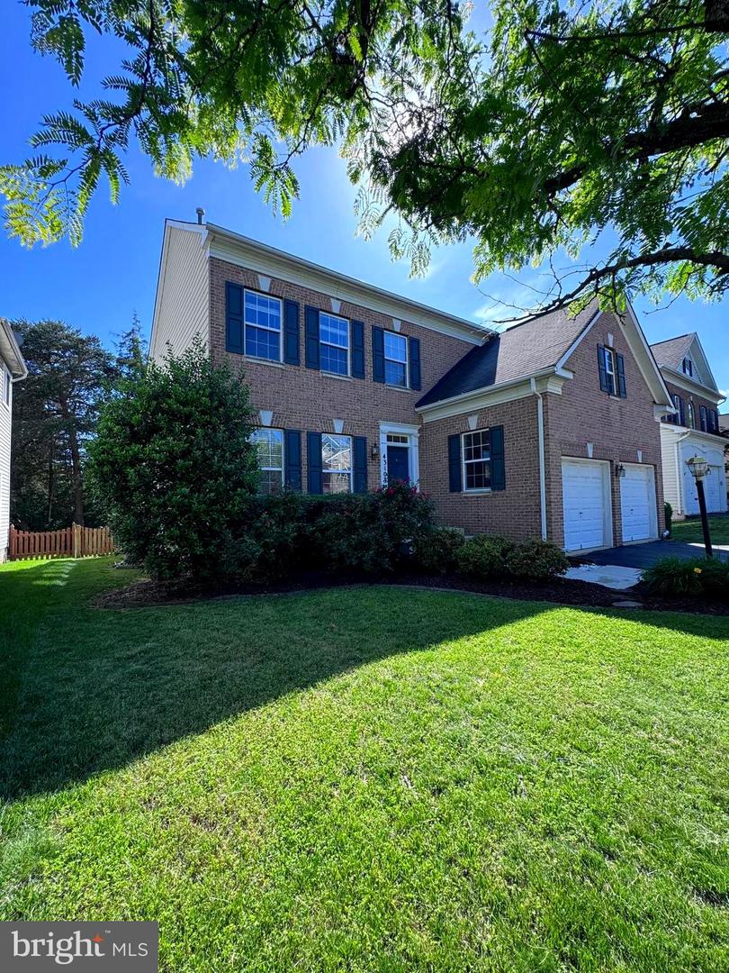 43103 LAKE RIDGE PL, LEESBURG, Virginia 20176, 4 Bedrooms Bedrooms, ,3 BathroomsBathrooms,Residential,For sale,43103 LAKE RIDGE PL,VALO2097402 MLS # VALO2097402
