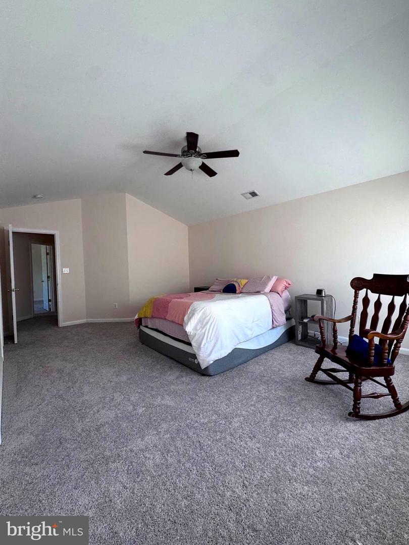 43103 LAKE RIDGE PL, LEESBURG, Virginia 20176, 4 Bedrooms Bedrooms, ,3 BathroomsBathrooms,Residential,For sale,43103 LAKE RIDGE PL,VALO2097402 MLS # VALO2097402