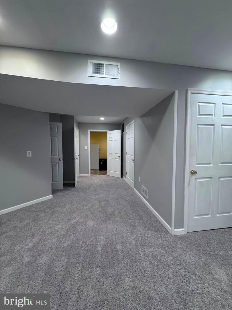 43103 LAKE RIDGE PL, LEESBURG, Virginia 20176, 4 Bedrooms Bedrooms, ,3 BathroomsBathrooms,Residential,For sale,43103 LAKE RIDGE PL,VALO2097402 MLS # VALO2097402