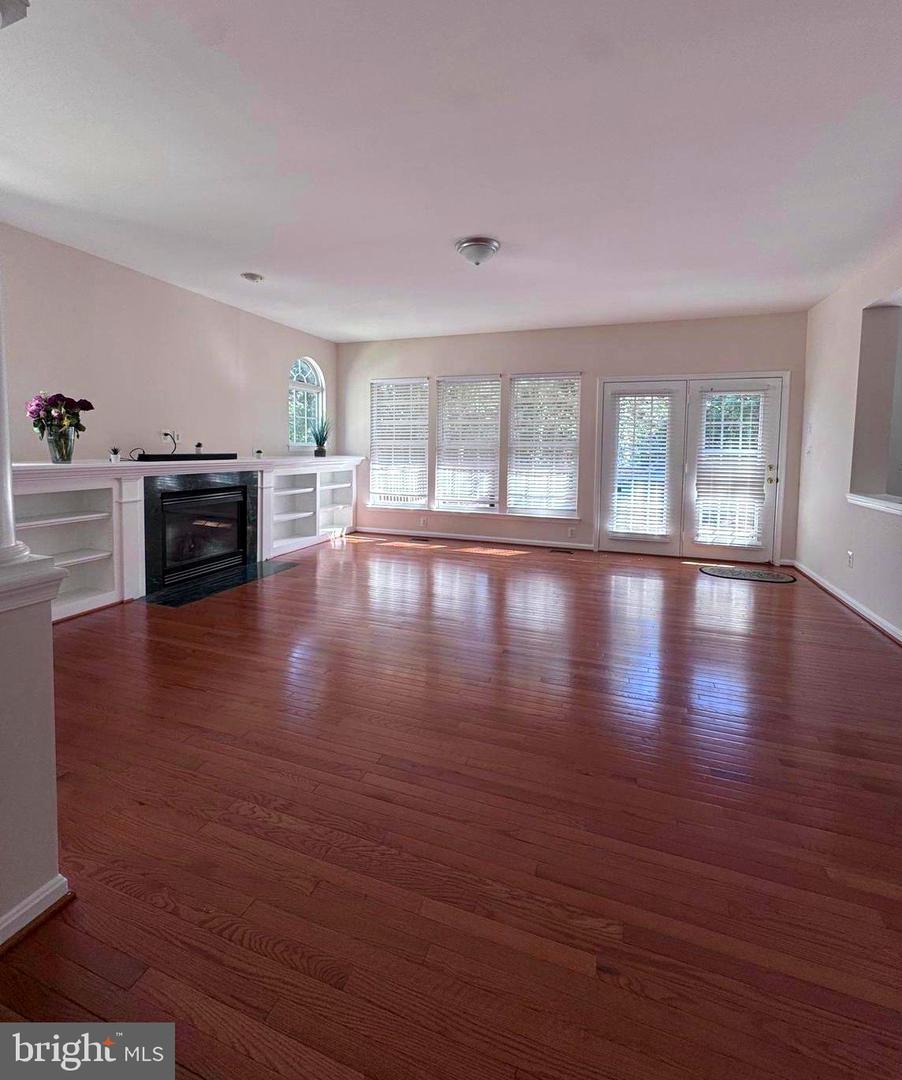43103 LAKE RIDGE PL, LEESBURG, Virginia 20176, 4 Bedrooms Bedrooms, ,3 BathroomsBathrooms,Residential,For sale,43103 LAKE RIDGE PL,VALO2097402 MLS # VALO2097402