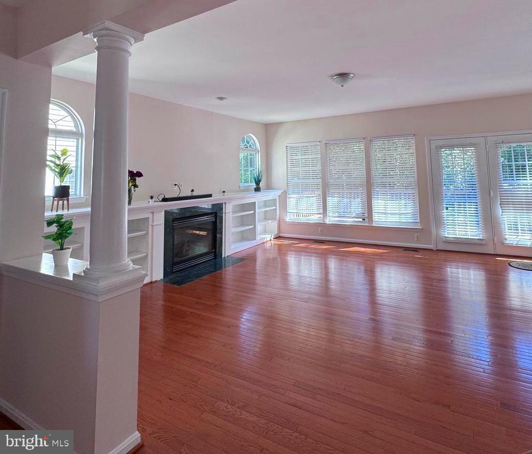 43103 LAKE RIDGE PL, LEESBURG, Virginia 20176, 4 Bedrooms Bedrooms, ,3 BathroomsBathrooms,Residential,For sale,43103 LAKE RIDGE PL,VALO2097402 MLS # VALO2097402