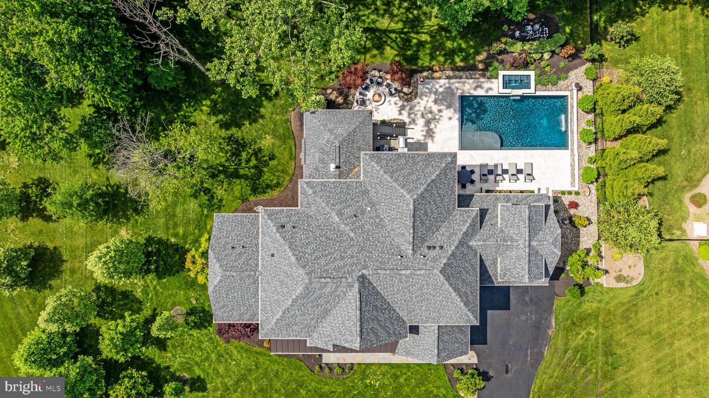 3863 GANELL PL, FAIRFAX, Virginia 22033, 6 Bedrooms Bedrooms, ,6 BathroomsBathrooms,Residential,For sale,3863 GANELL PL,VAFX2242310 MLS # VAFX2242310