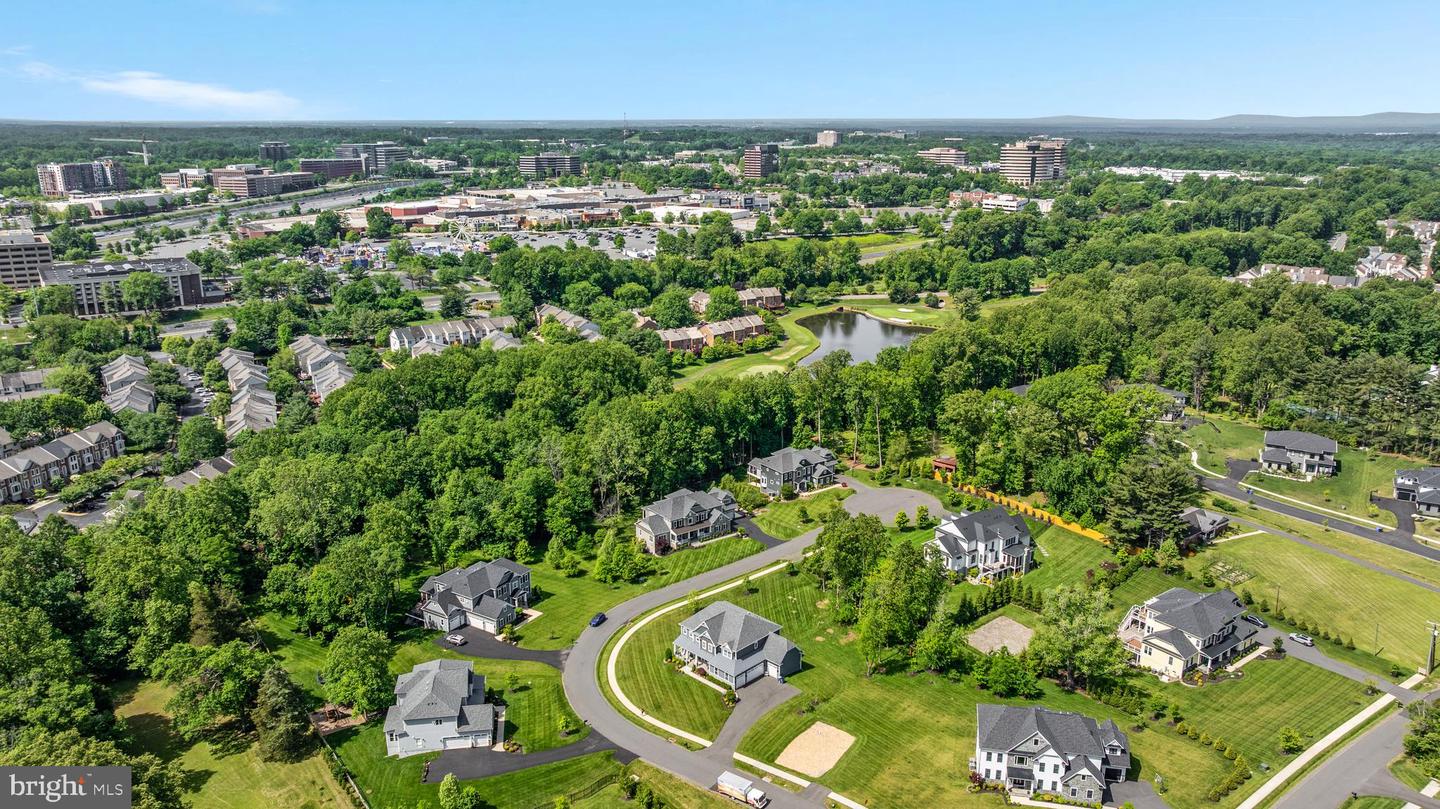 3863 GANELL PL, FAIRFAX, Virginia 22033, 6 Bedrooms Bedrooms, ,6 BathroomsBathrooms,Residential,For sale,3863 GANELL PL,VAFX2242310 MLS # VAFX2242310