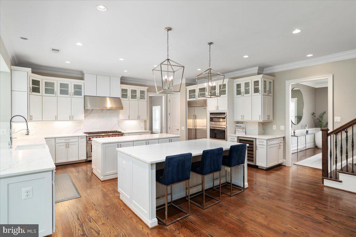 3863 GANELL PL, FAIRFAX, Virginia 22033, 6 Bedrooms Bedrooms, ,6 BathroomsBathrooms,Residential,For sale,3863 GANELL PL,VAFX2242310 MLS # VAFX2242310