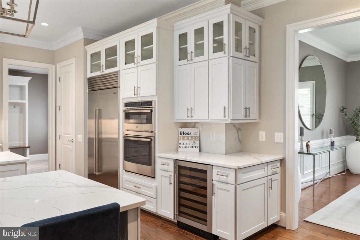3863 GANELL PL, FAIRFAX, Virginia 22033, 6 Bedrooms Bedrooms, ,6 BathroomsBathrooms,Residential,For sale,3863 GANELL PL,VAFX2242310 MLS # VAFX2242310