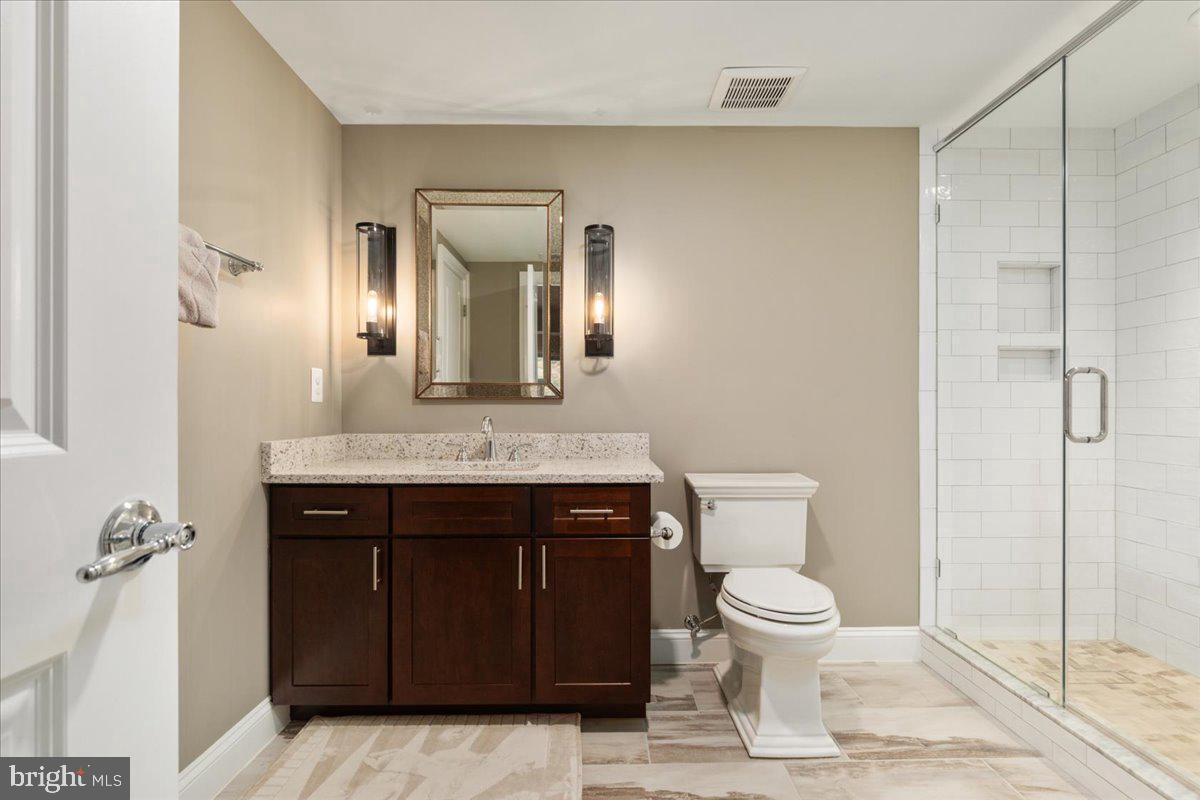 3863 GANELL PL, FAIRFAX, Virginia 22033, 6 Bedrooms Bedrooms, ,6 BathroomsBathrooms,Residential,For sale,3863 GANELL PL,VAFX2242310 MLS # VAFX2242310