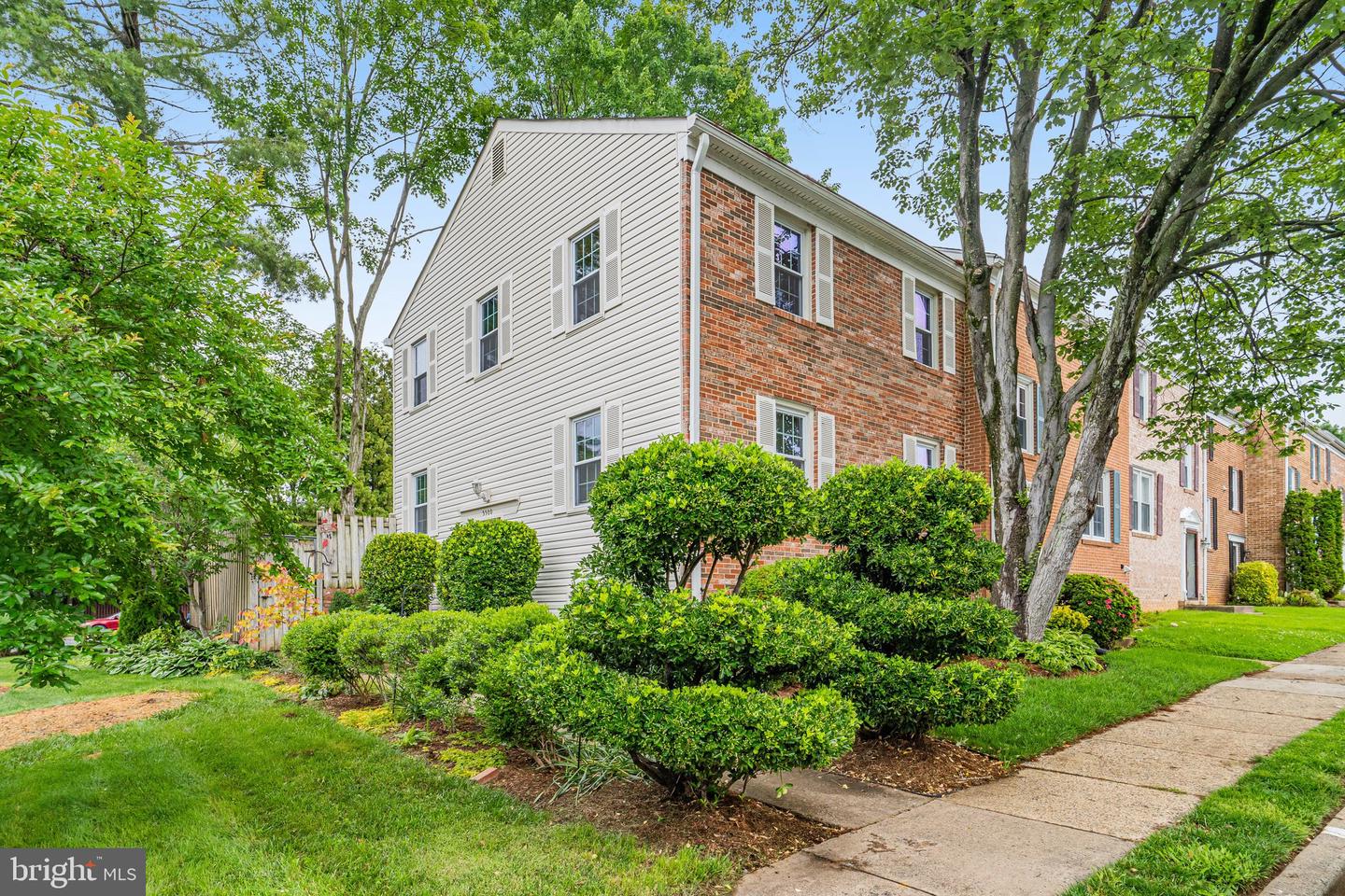 5500 KENDRICK LN, BURKE, Virginia 22015, 3 Bedrooms Bedrooms, ,3 BathroomsBathrooms,Residential,For sale,5500 KENDRICK LN,VAFX2242330 MLS # VAFX2242330