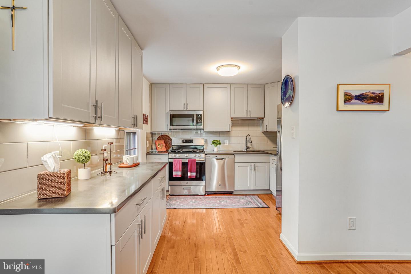 5500 KENDRICK LN, BURKE, Virginia 22015, 3 Bedrooms Bedrooms, ,3 BathroomsBathrooms,Residential,For sale,5500 KENDRICK LN,VAFX2242330 MLS # VAFX2242330