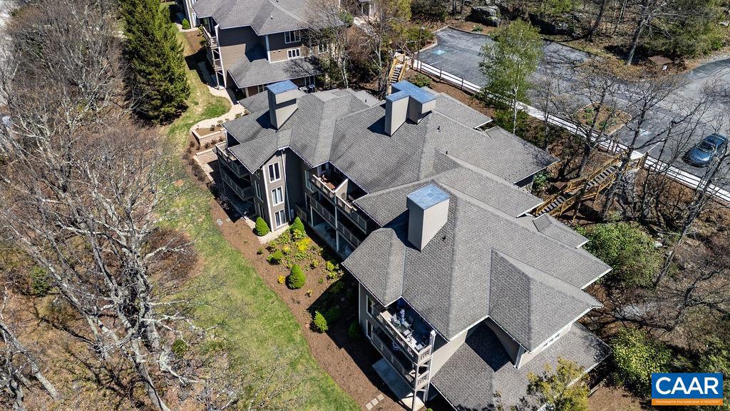 2070 STONE RIDGE CONDOS, WINTERGREEN, Virginia 22967, 3 Bedrooms Bedrooms, ,3 BathroomsBathrooms,Residential,For sale,2070 STONE RIDGE CONDOS,664823 MLS # 664823
