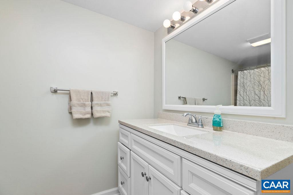2070 STONE RIDGE CONDOS, WINTERGREEN, Virginia 22967, 3 Bedrooms Bedrooms, ,3 BathroomsBathrooms,Residential,For sale,2070 STONE RIDGE CONDOS,664823 MLS # 664823